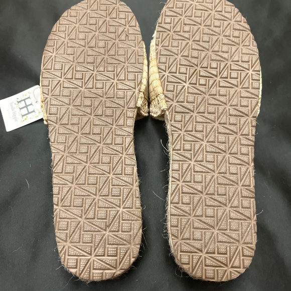 New With Tag Haute Hippie Brand Beige Woven Slide Sandals.  Sz. 9. - Picture 7 of 8